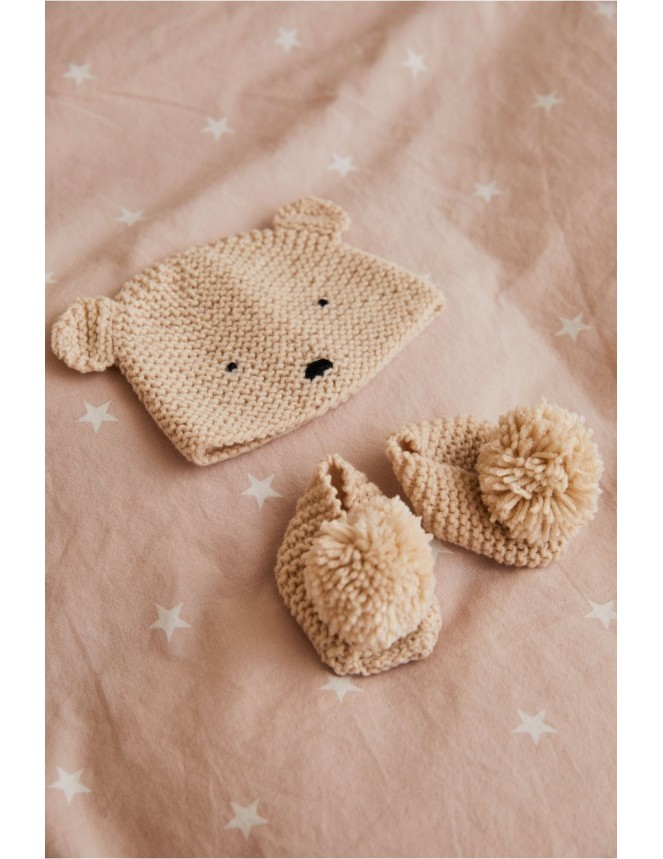 Kit gorro y patucos de...