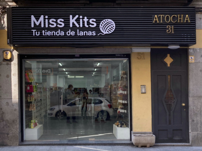 Miss Kits opens a new yarn shop in Madrid