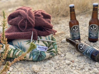 Ibosim Miss Kits, because yarn crafters drink craft beer